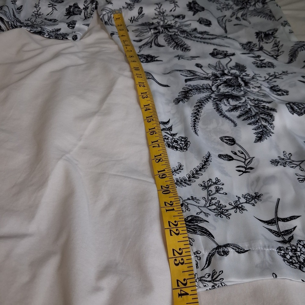 Talbots Cropped Wide Leg Satin Belted Pullon Pants Size PXL  White Black Floral - Picture 4 of 13